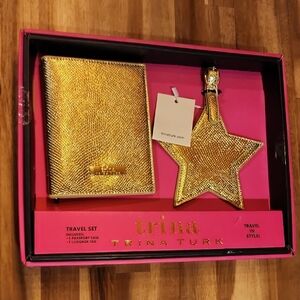 Trina Trina Turk Gold Travel Set Passport & Luggage Tag NWT
